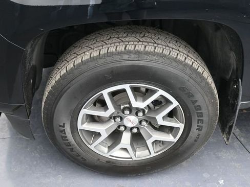 Used 2022 GMC Canyon AT4 w/ Trailering Package image 25