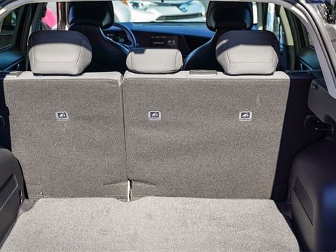 Certified 2025 Kia Niro LX image 27