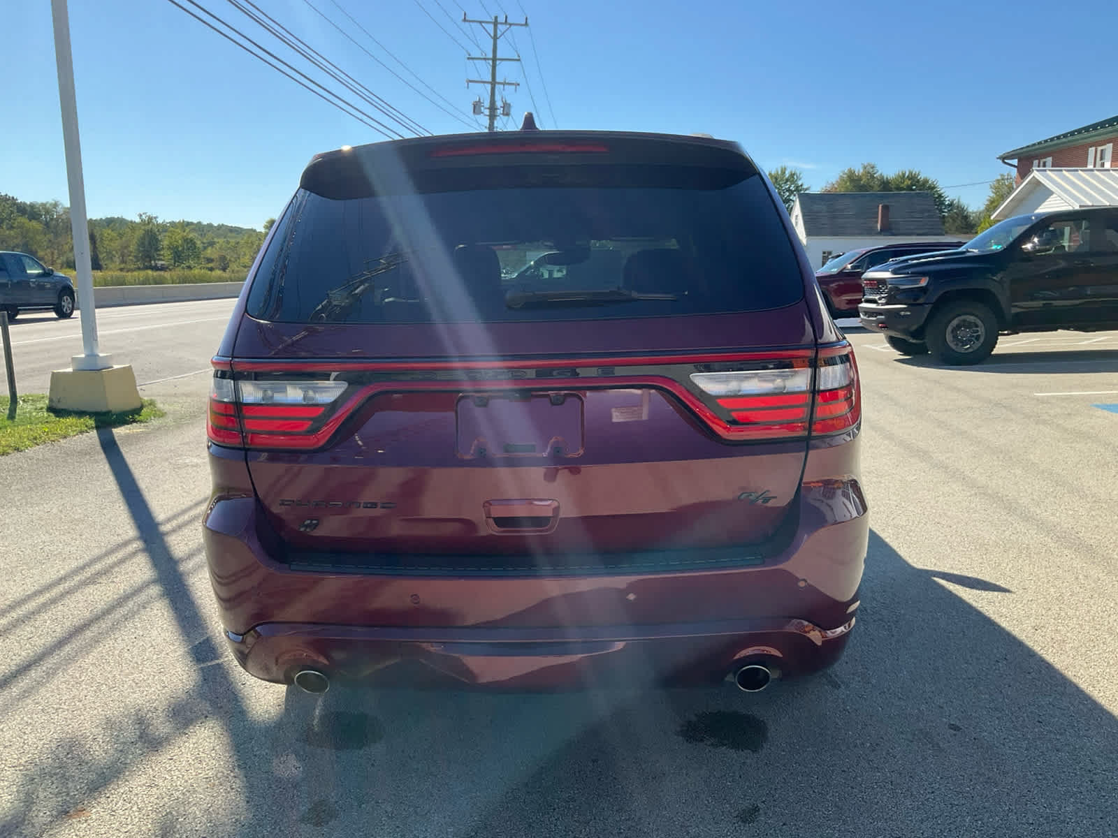 Used 2021 Dodge Durango R/T w/ Technology Group AWD/4WD image 4