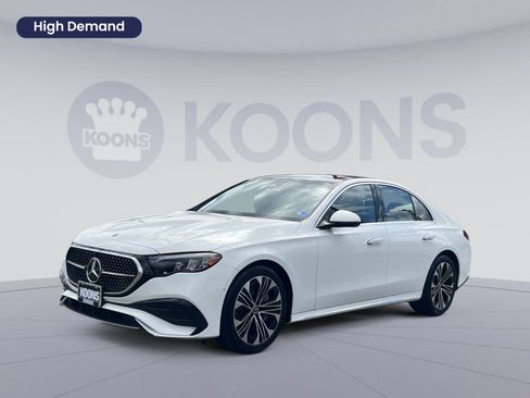 Used 2025 Mercedes-Benz E 450 4MATIC Sedan image 1