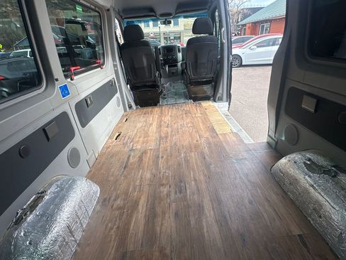 Used 2016 Mercedes-Benz Sprinter 2500 image 13