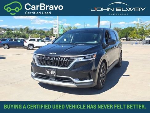 Used 2022 Kia Carnival EX FWD image 1