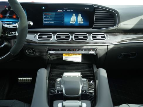 New 2026 Mercedes-Benz GLE 63 AMG S image 33