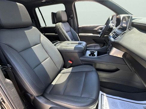 Certified 2024 Chevrolet Suburban Z71 w/ Luxury Package AWD/4WD image 39