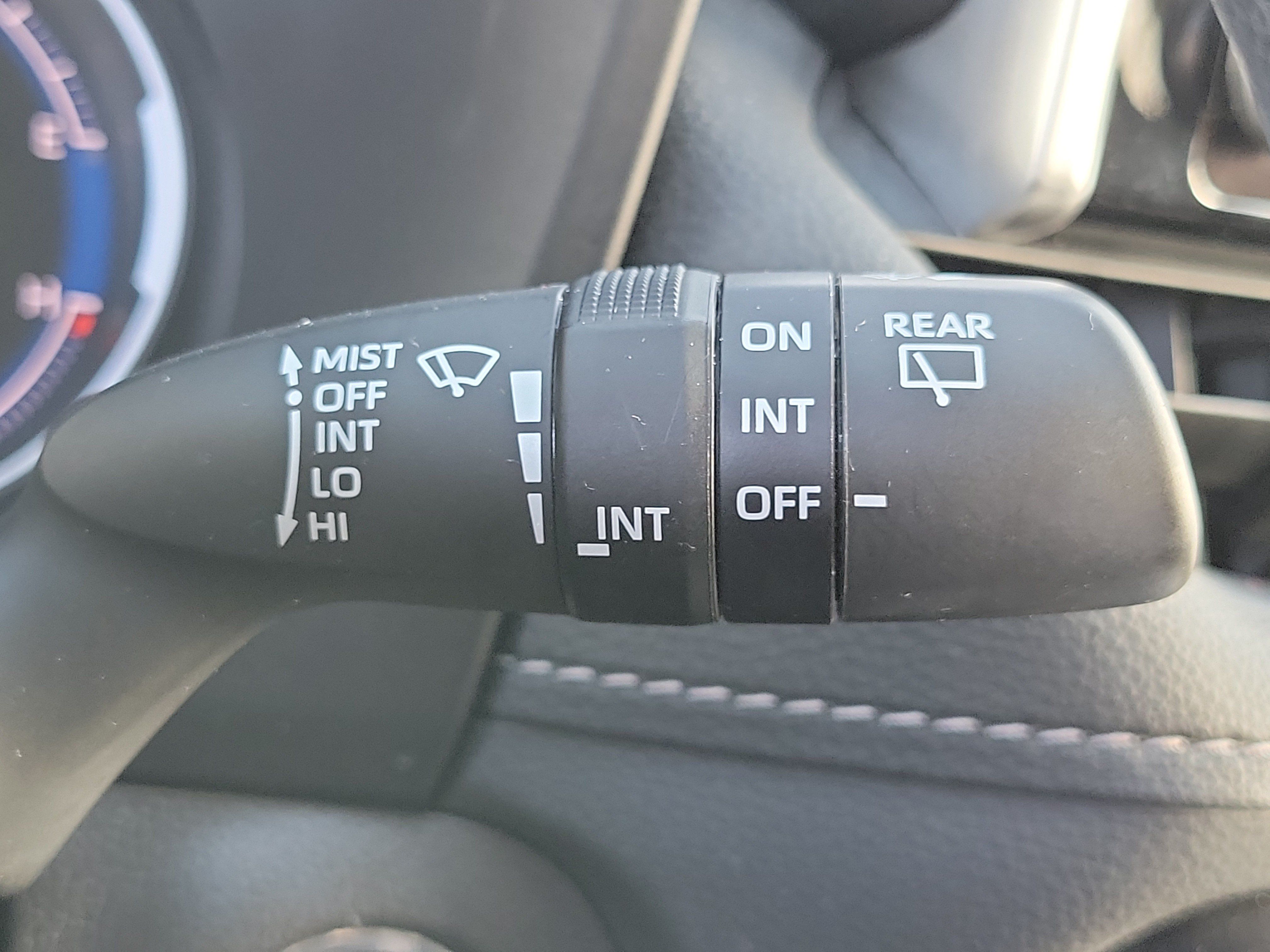 Certified 2025 Toyota RAV4 XLE AWD/4WD image 26