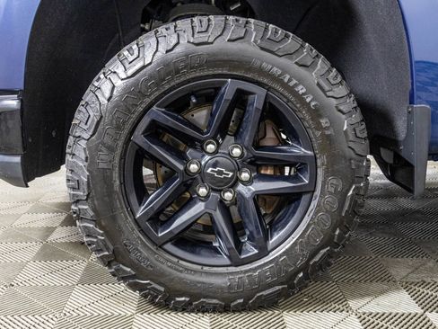 Used 2019 Chevrolet Silverado 1500 Custom Trail Boss w/ Custom Convenience Package AWD/4WD image 48