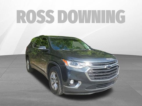 Used 2018 Chevrolet Traverse LT FWD image 2