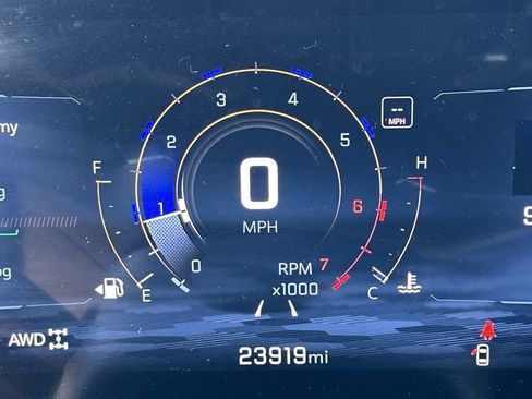 Used 2024 Chevrolet Traverse Z71 image 20