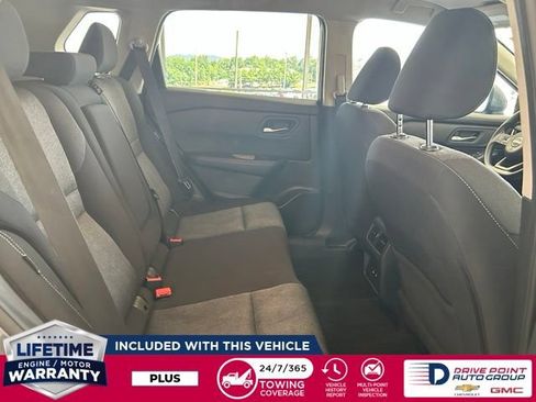 Used 2024 Nissan Rogue SV AWD/4WD image 26