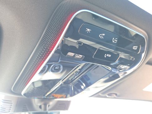 New 2026 Mercedes-Benz GLC 300 image 29