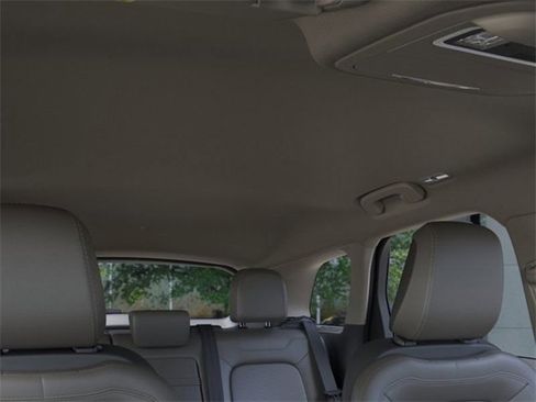 New 2026 Lincoln Corsair Premiere image 22