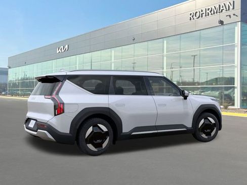 New 2026 Kia EV9 Wind image 6