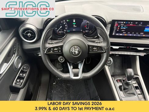 Used 2024 Alfa Romeo Tonale Veloce AWD/4WD image 12
