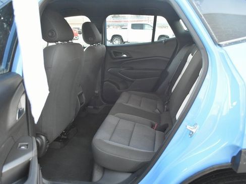 Used 2024 Chevrolet Trax RS w/ Driver Confidence Package image 29