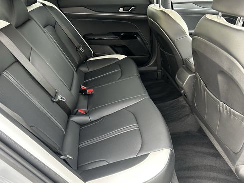 Used 2025 Kia K5 GT-Line image 12