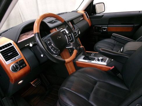 Used 2012 Land Rover Range Rover Supercharged w/ Silver Pack AWD/4WD image 16