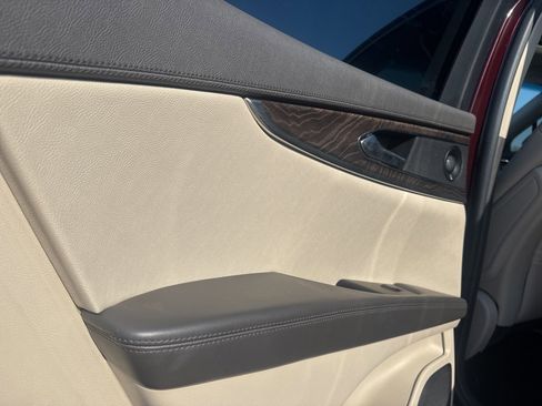 Used 2020 Lincoln Nautilus Reserve w/ Equipment Group 201A image 21