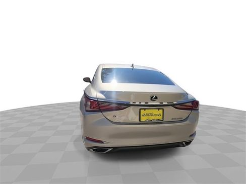 Used 2020 Lexus ES 350 w/ Premium Package image 7