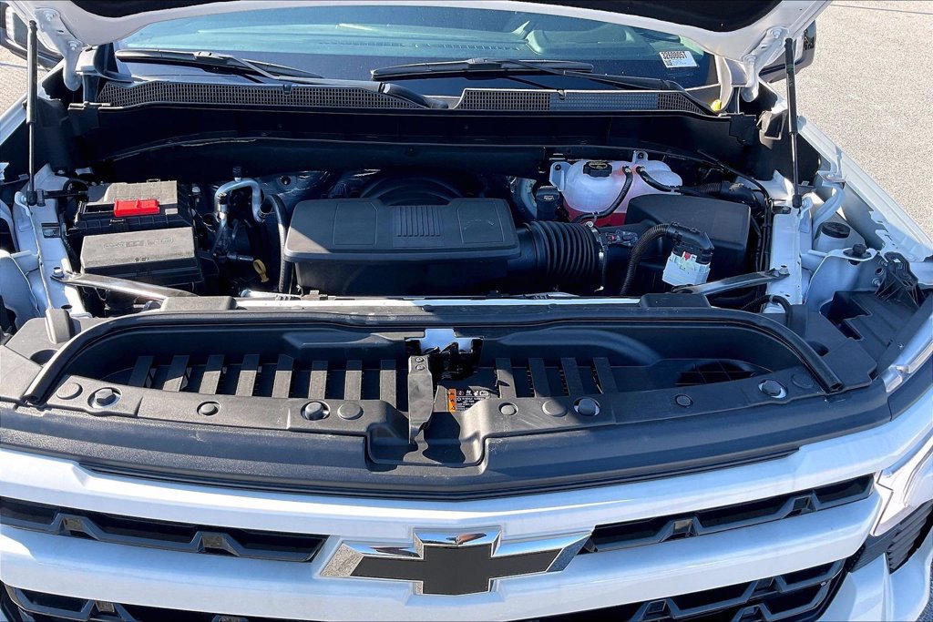 New 2026 Chevrolet Silverado 1500 RST w/ Safety Package AWD/4WD image 11