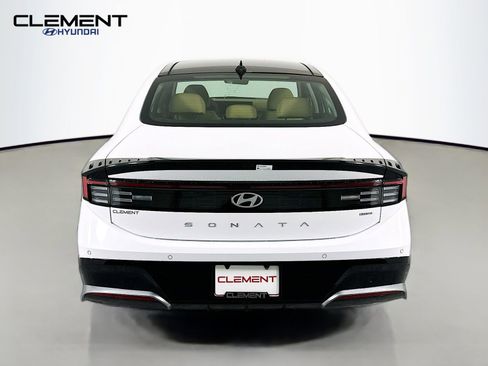 New 2026 Hyundai Sonata Limited FWD image 7