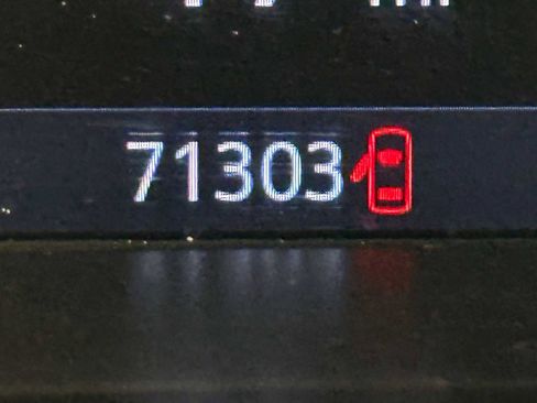 Used 2019 Chevrolet Colorado Z71 w/ Z71 Midnight Edition image 20