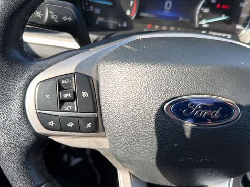 Used 2022 Ford Explorer XLT RWD image 19