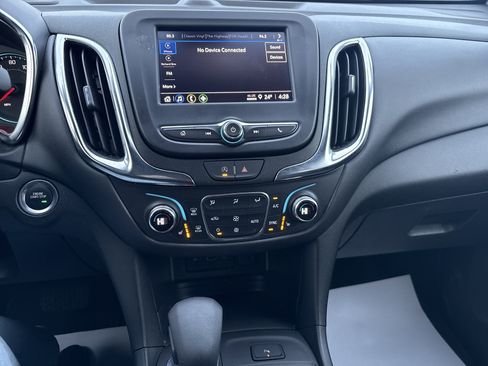 Used 2024 Chevrolet Equinox LT image 25