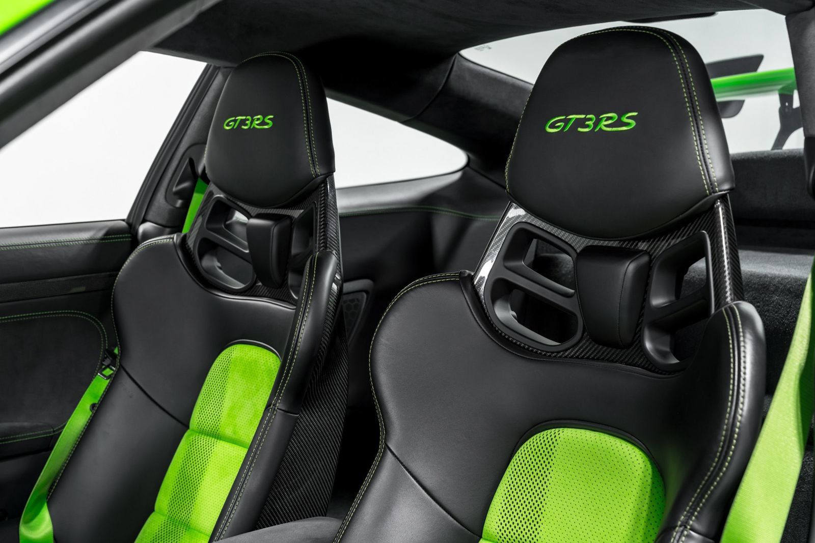 Used 2019 Porsche 911 GT3 RS RWD image 19