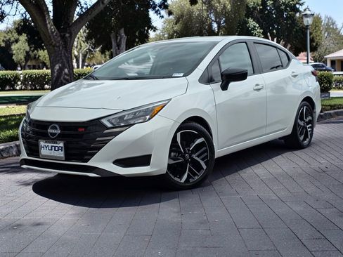 Used 2025 Nissan Versa SR w/ Trunk Package FWD image 2