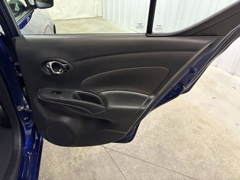 Used 2018 Nissan Versa SV image 14