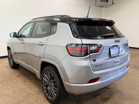 Used 2022 Jeep Compass High Altitude image 3