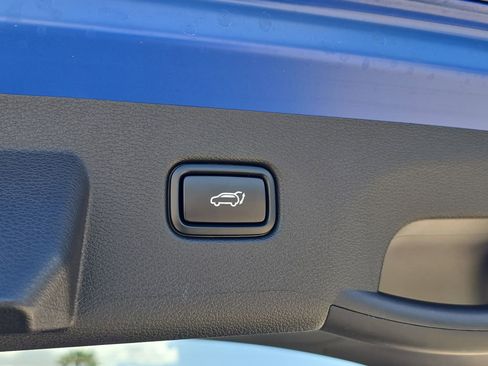 New 2026 Kia Sportage EX FWD image 11