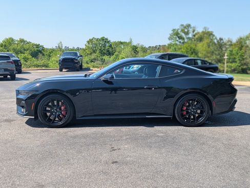 Used 2025 Ford Mustang GT Premium image 6