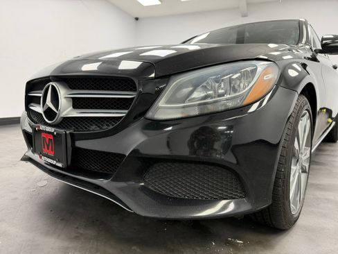 Used 2018 Mercedes-Benz C 300 C 300 4MATIC Sedan w/ Premium Package image 18