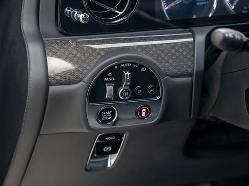 Used 2022 Rolls-Royce Ghost Black Badge image 25