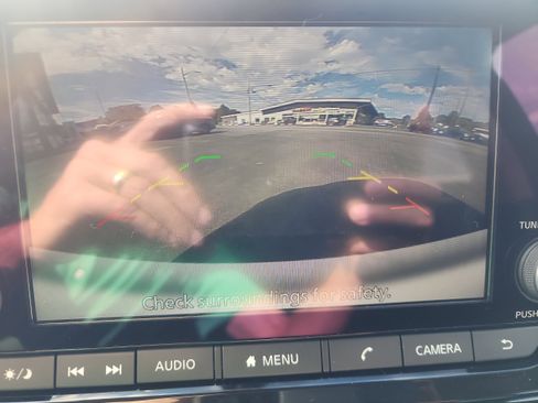 New 2025 Nissan Pathfinder SV w/ Black Appearance Package image 17