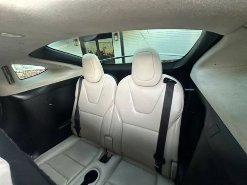 Used 2018 Tesla Model X 75D AWD/4WD image 43