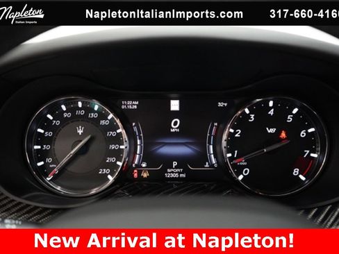 Used 2023 Maserati Quattroporte Trofeo image 25