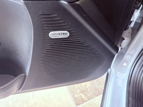 Used 2022 Dodge Challenger R/T Scat Pack image 8