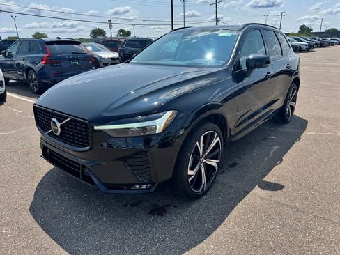 Used 2023 Volvo XC60 B5 Ultimate AWD/4WD image 1