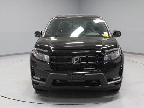 Used 2025 Honda Ridgeline Black Edition image 5