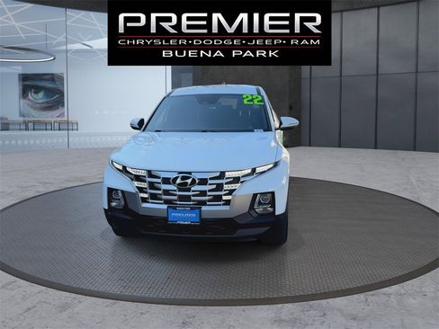 Used 2022 Hyundai Santa Cruz SEL image 3