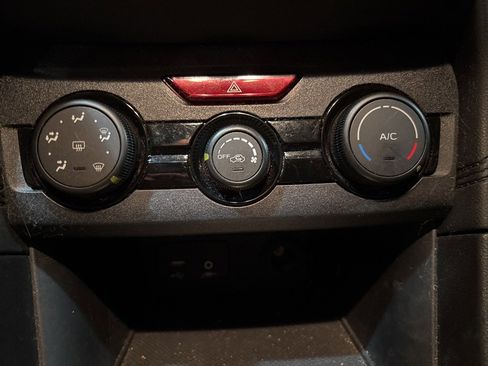 Used 2020 Subaru Impreza 2.0i image 15