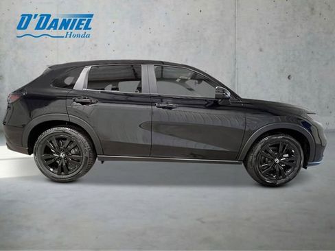 New 2027 Honda HR-V Sport image 8