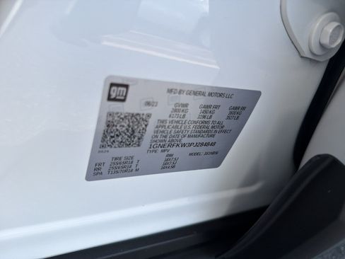Used 2023 Chevrolet Traverse LS FWD image 32