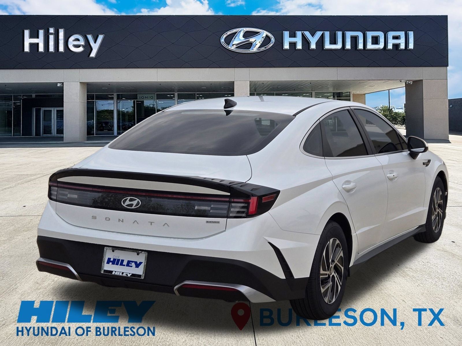 New 2026 Hyundai Sonata Blue FWD image 4