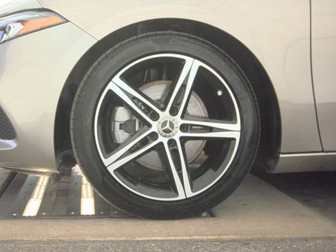 Used 2019 Mercedes-Benz A 220 image 13