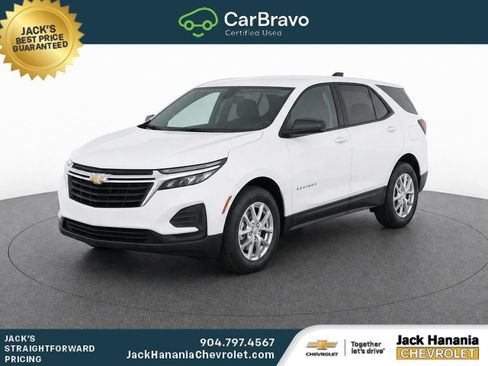 Used 2024 Chevrolet Equinox LS FWD image 2
