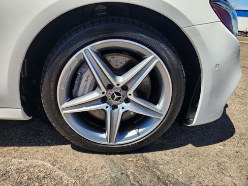 Used 2019 Mercedes-Benz E 300 w/ Premium 1 Package image 20