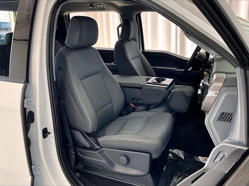 Certified 2025 Ford F150 XLT w/ Equipment Group 301A Standard image 6